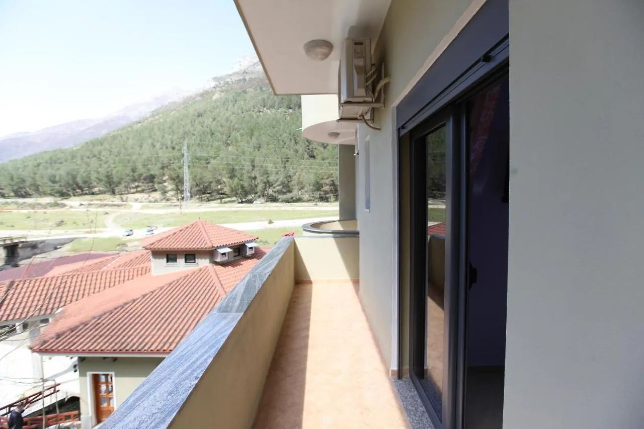 Hotel Gryka E Kelcyres 3*, Kelcyre