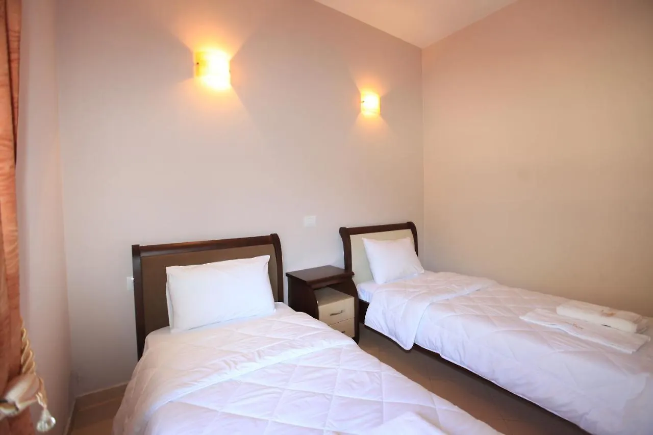 ***  Hotel Gryka E Kelcyres ألبانيا