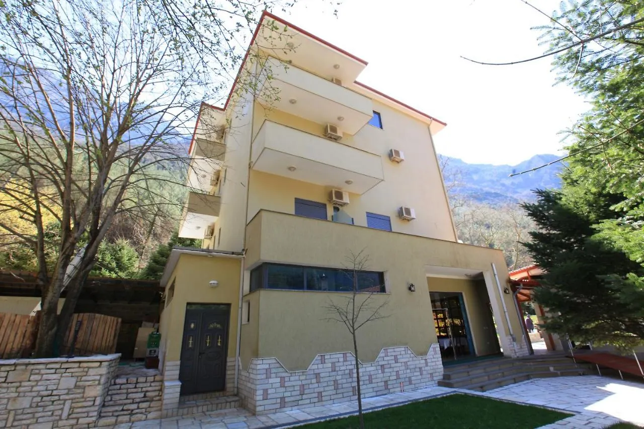 Hotel Gryka E Kelcyres